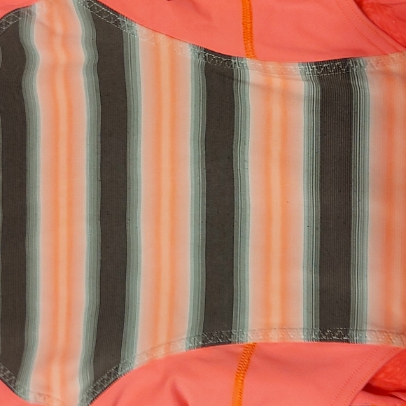 IVIVVA (by Lululemon) BODYSUIT - Picture 2 of 5